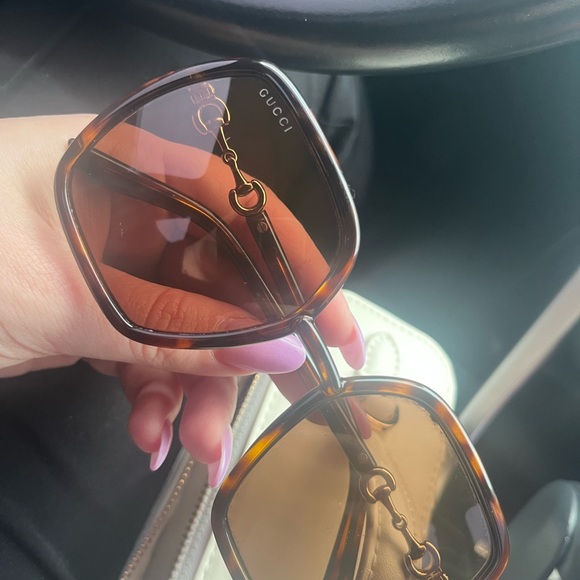 Gucci Women\'s Tortoise Sunglasses main image 5